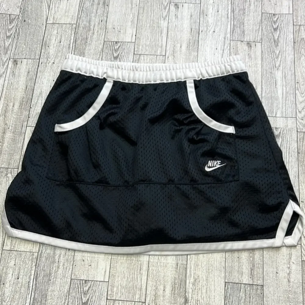 Girls Nike skorts‎